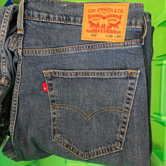 Levi Strauss Straight Fit Levi's jeans 32x34 36x32 38x34 40x32 NWT Levis - Picture 1 of 6